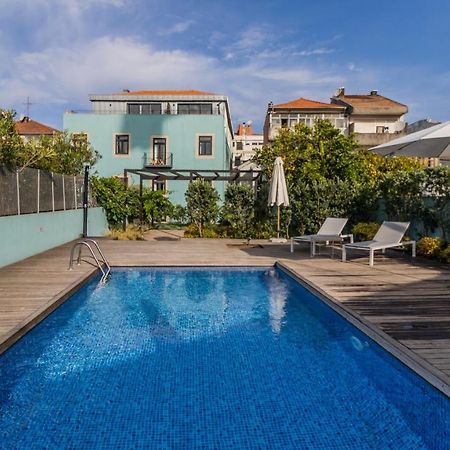 Lovelystay - Downtown Studio With Pool, Ac And Balcony Porto Zewnętrze zdjęcie